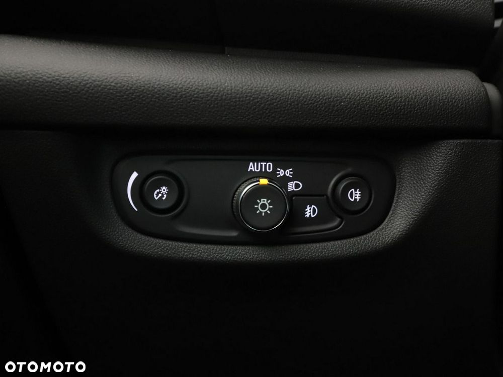 Opel Insignia 2.0 CDTI Innovation S&S - 34