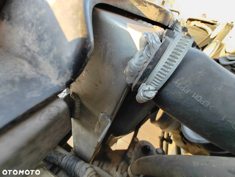 Jeep Grand Cherokee 5.9 Limited - 29