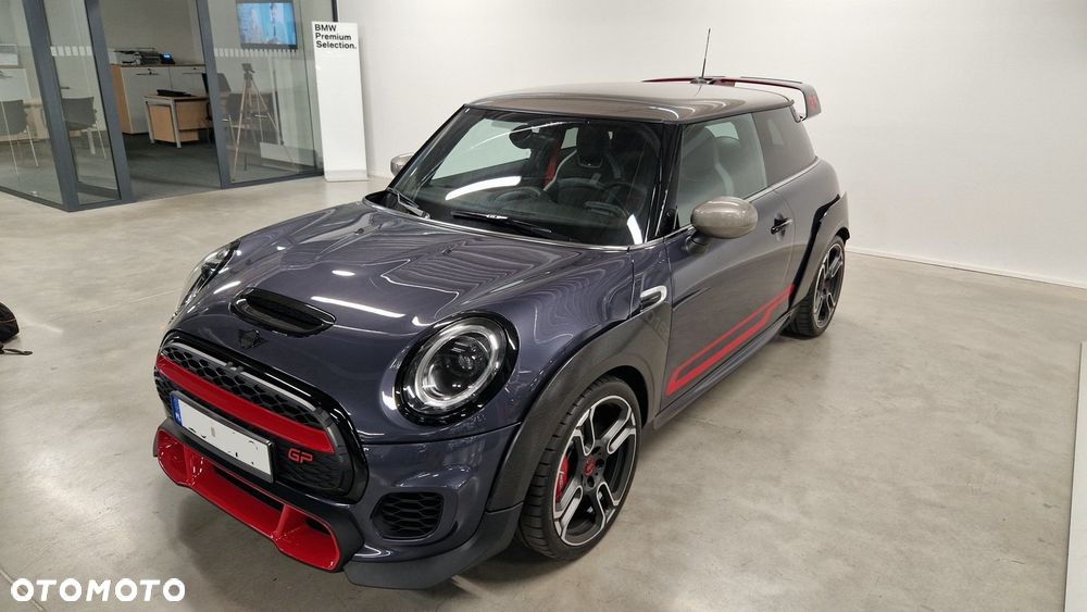 MINI John Cooper Works - 1