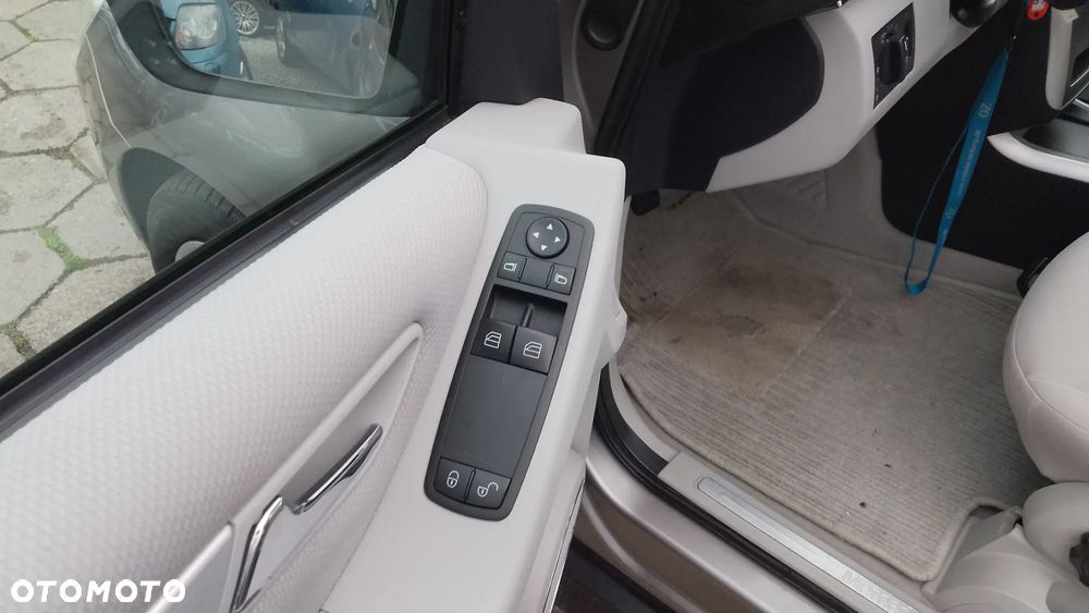 Mercedes-Benz Klasa B 180 CDI Special Edition - 13