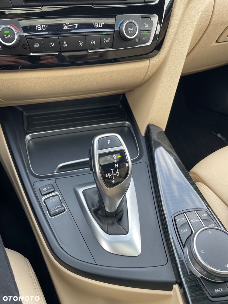 BMW Seria 3 - 30