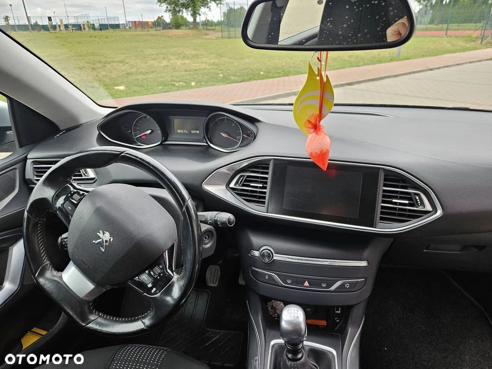 Peugeot 308 1.6 e-HDi Access S&S - 9