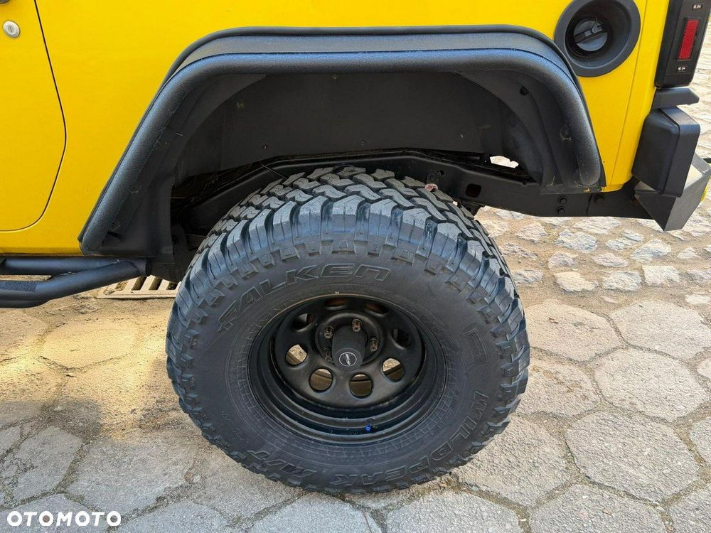 Jeep Wrangler - 34