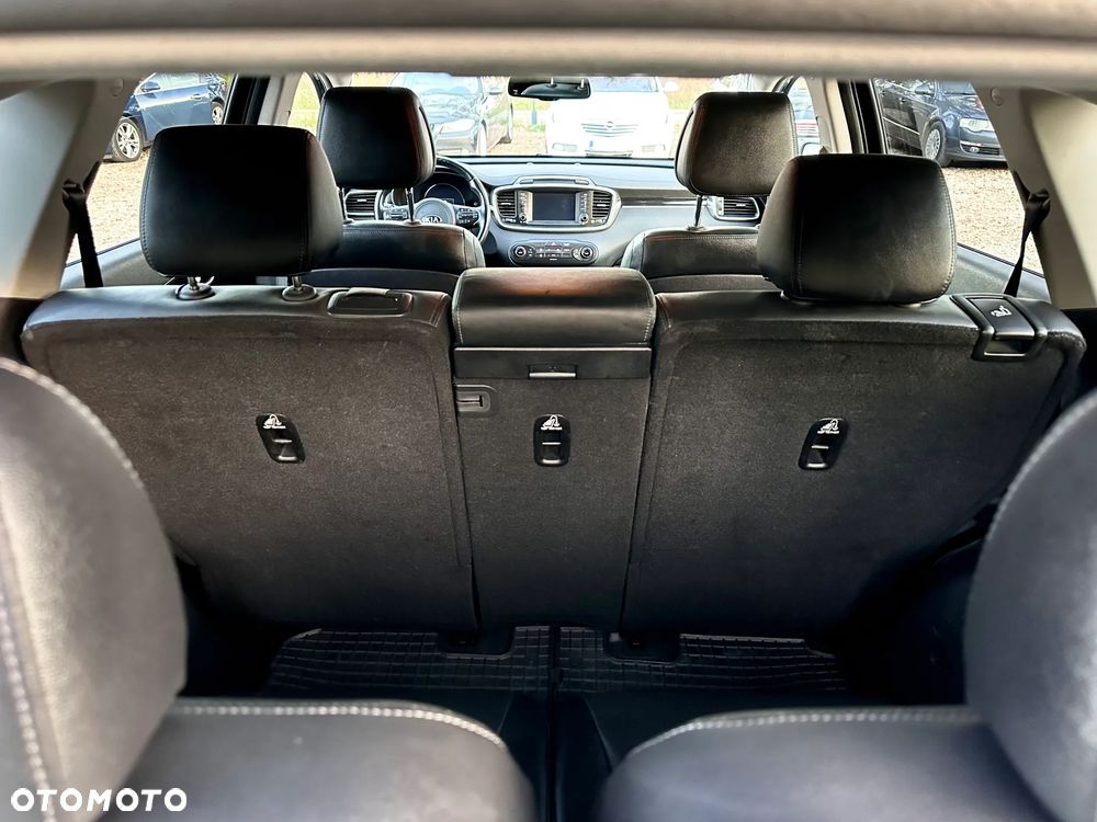 Kia Sorento - 23