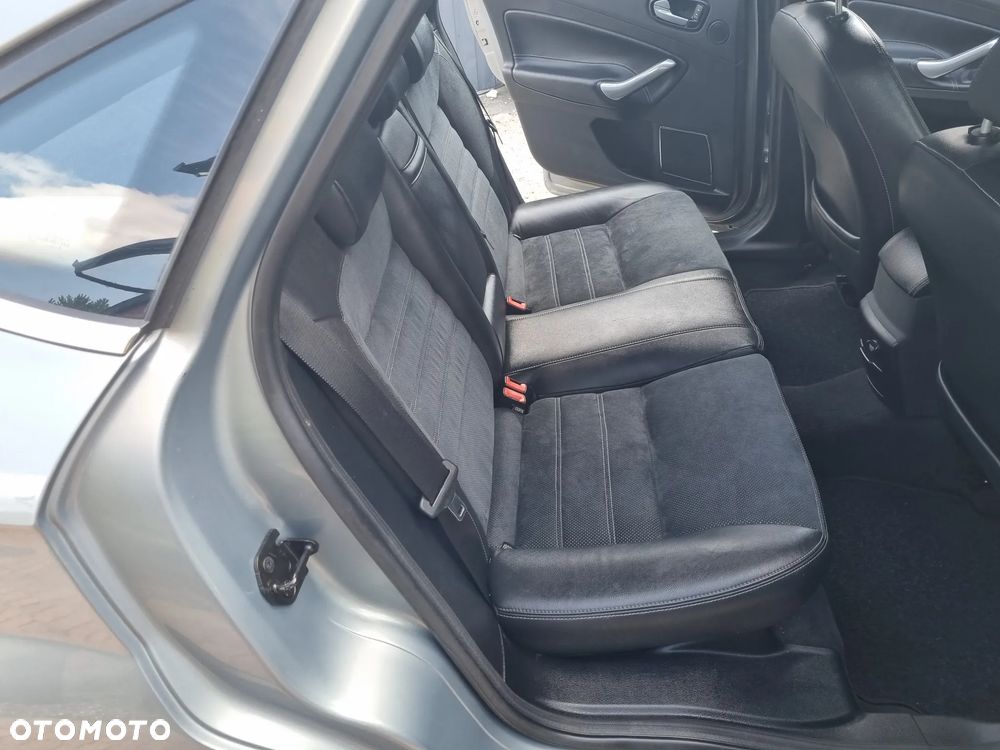 Ford Mondeo - 14