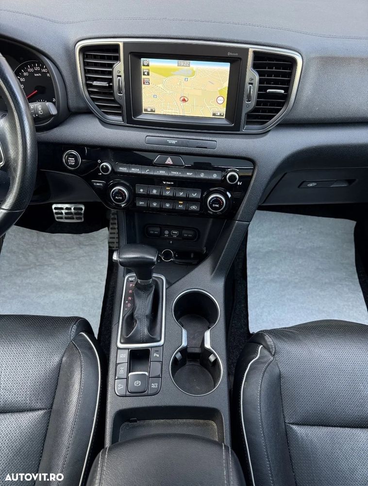 Kia Sportage 1.6 T-GDI AWD Aut. GT Line - 4