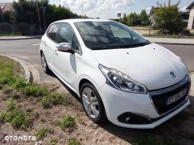 Peugeot 208 PureTech 82 Winter Edition - 1
