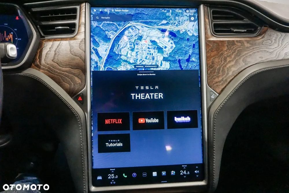 Tesla Model S - 30
