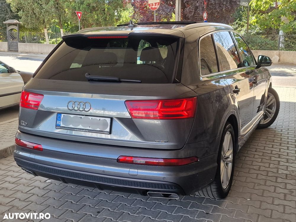 Audi Q7 - 4