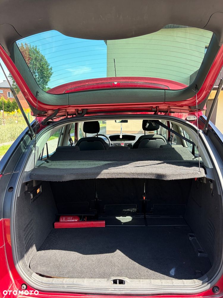 Citroën C4 Picasso 1.6 HDi X - 19