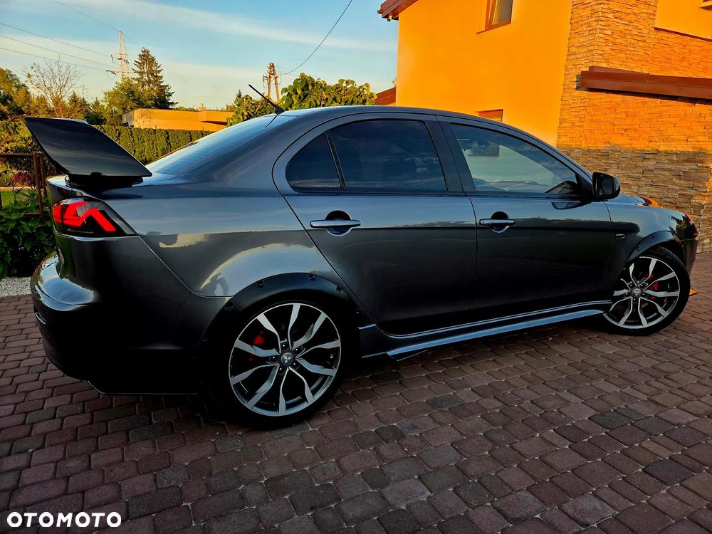 Mitsubishi Lancer - 14