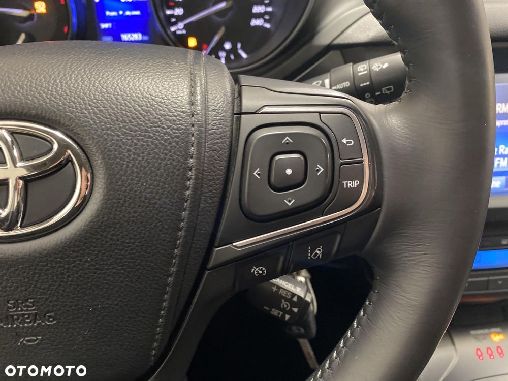 Toyota Avensis 2.0 D-4D Premium - 15