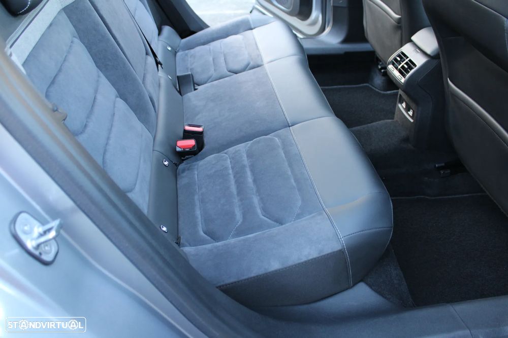 Citroën C4 X PureTech 130 Stop&Start EAT8 PLUS - 46