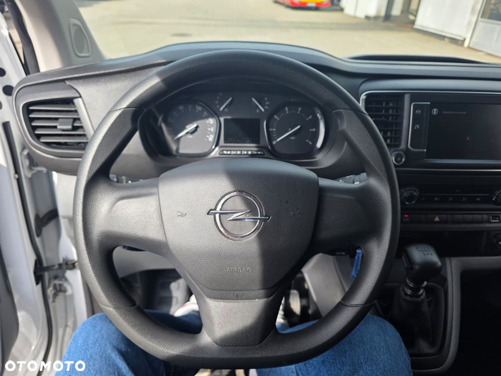 Opel Vivaro Doka Brygadowy 6 osób Bagażnik dachowy - 16