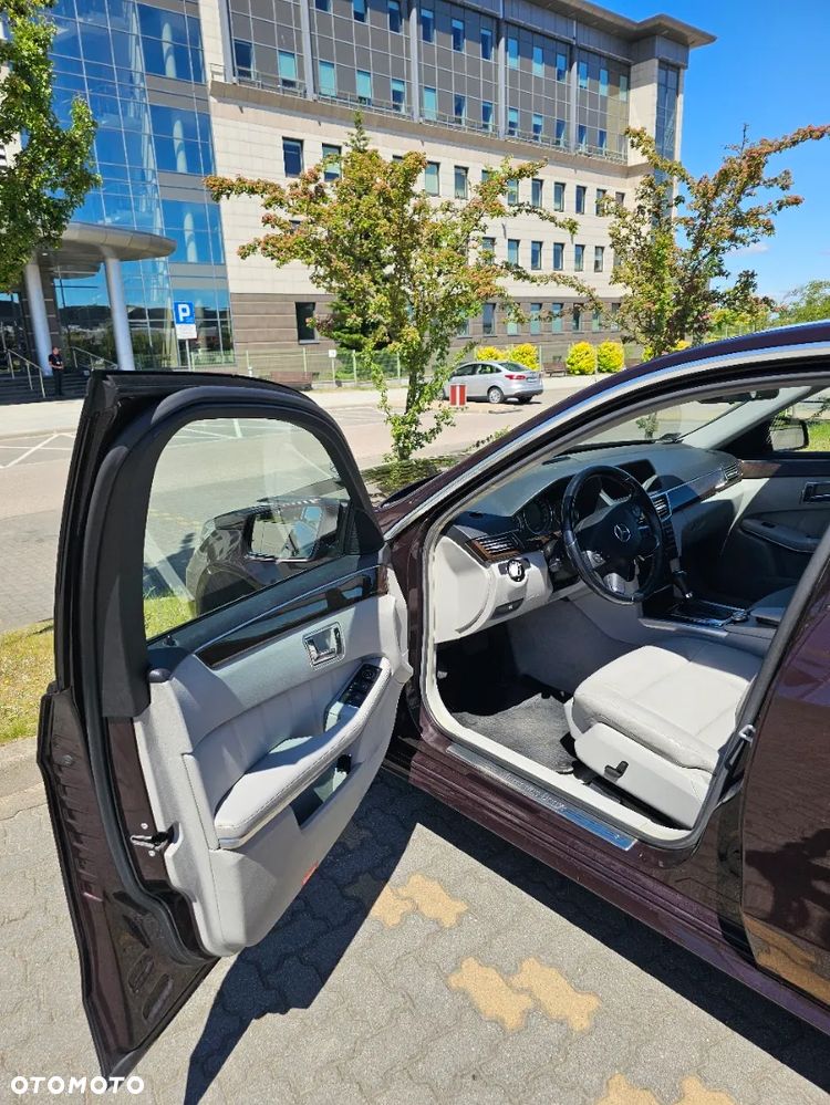 Mercedes-Benz Klasa E 220 CDI BlueEff Elegance - 8