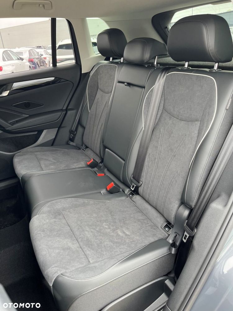 Volkswagen Tiguan 1.5 eTSI Elegance DSG - 11