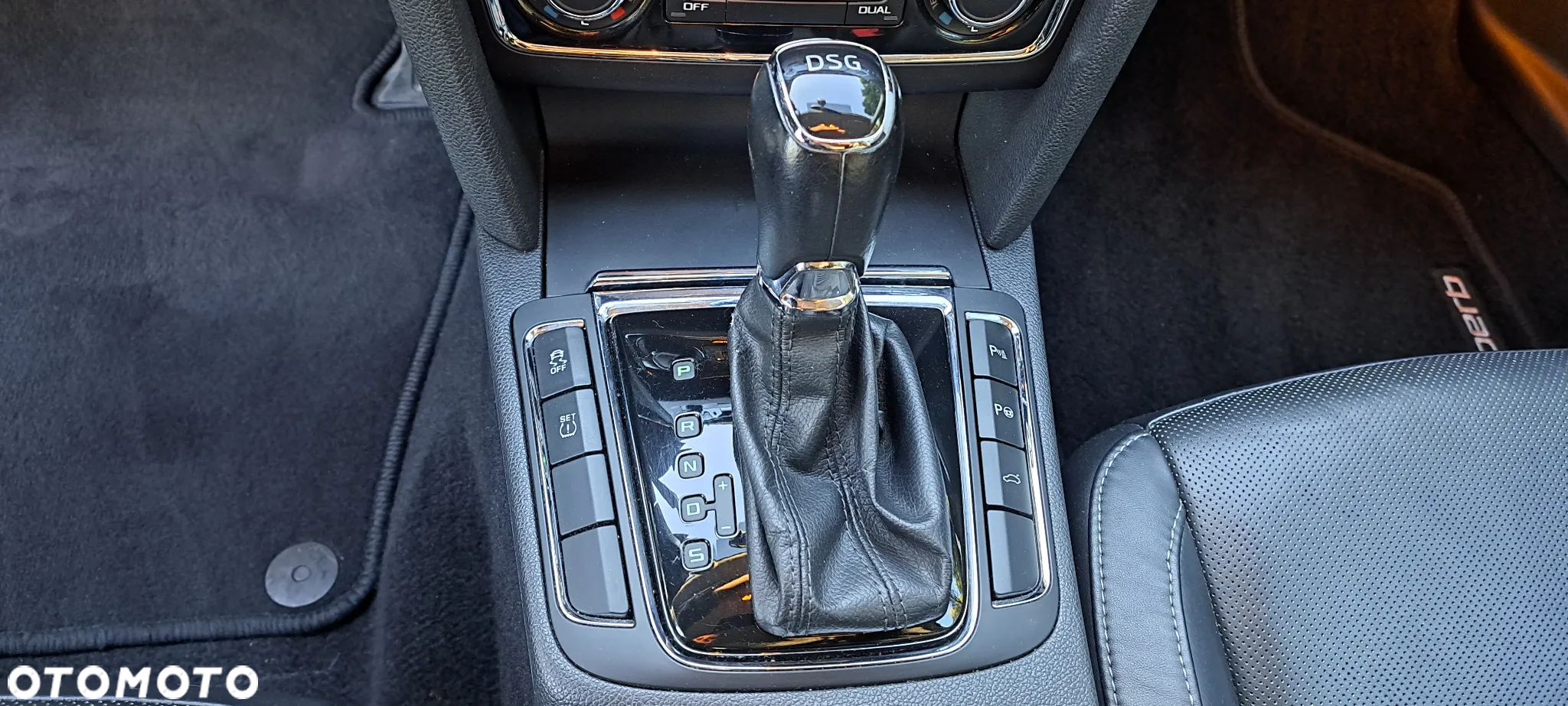 Skoda Superb 2.0 TDI Platinum DSG - 19