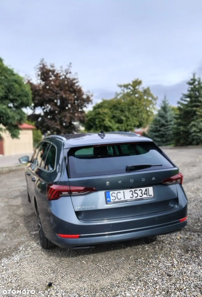 Skoda Octavia 2.0 TDI Style DSG - 8