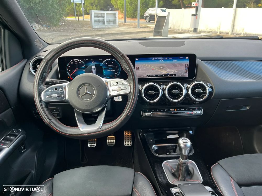 Mercedes-Benz B 180 d AMG Line - 9