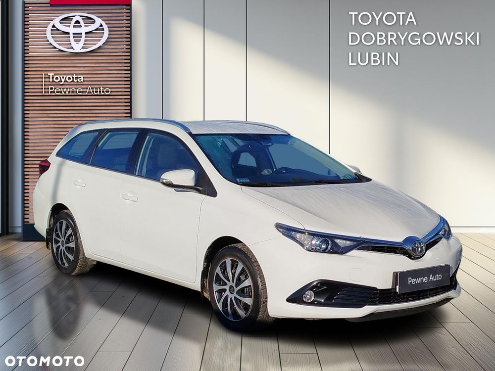 Toyota Auris - 7