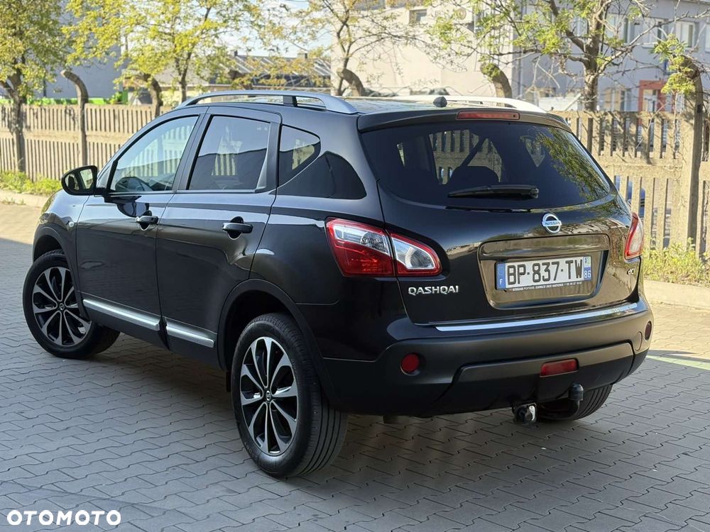 Nissan Qashqai - 4