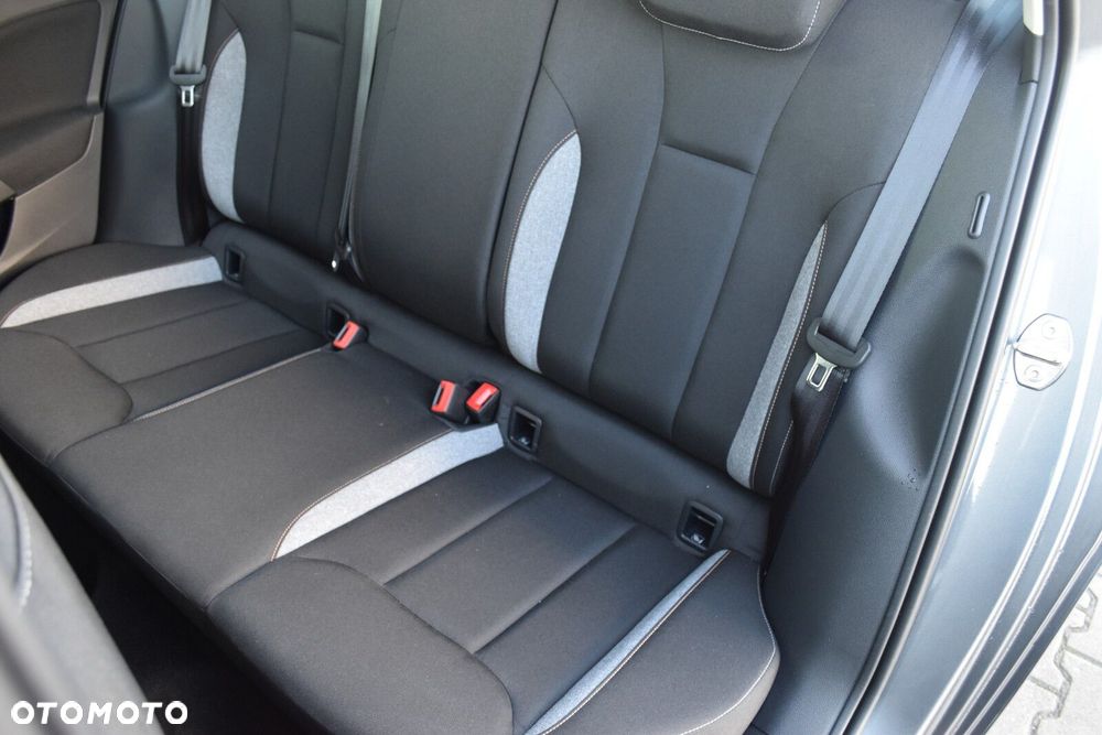 Skoda Kamiq 1.0 TSI Selection - 30