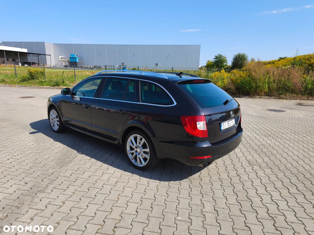 Skoda Superb 2.0 TDI Ambition DSG - 7