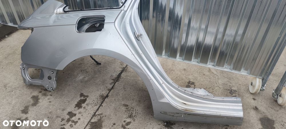 BŁOTNIK TYŁ PRÓG ĆWIARTKA PRAWA AUDI A4 B9 KOMBI - 12