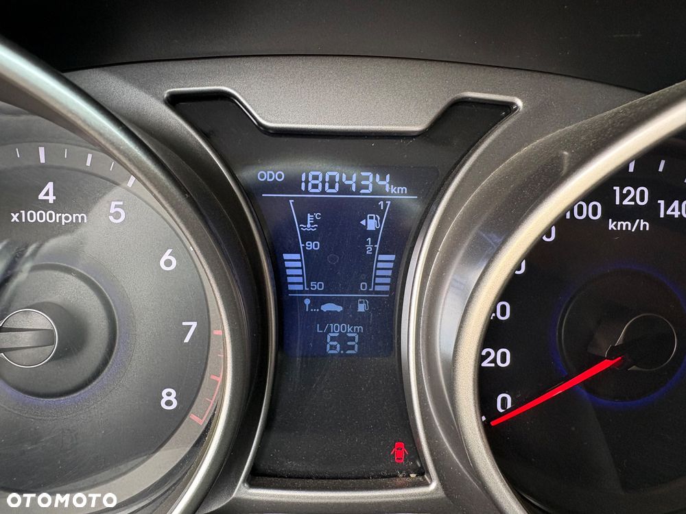 Hyundai Veloster 1.6 GDI Premium - 26