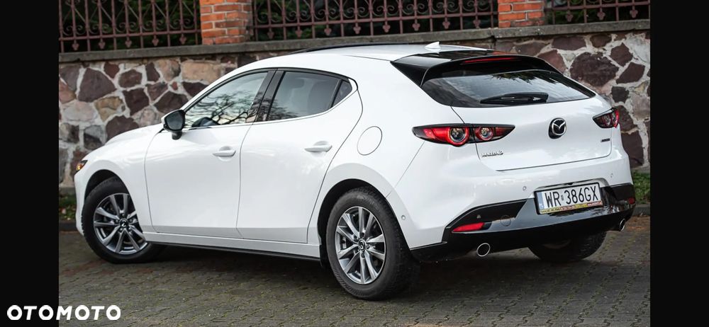 Mazda 3 - 4