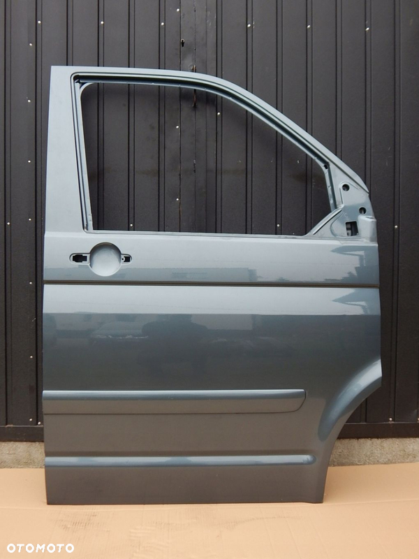 VW T5 MULTIVAN drzwi prawe przód przednie LD7U ŁADNE