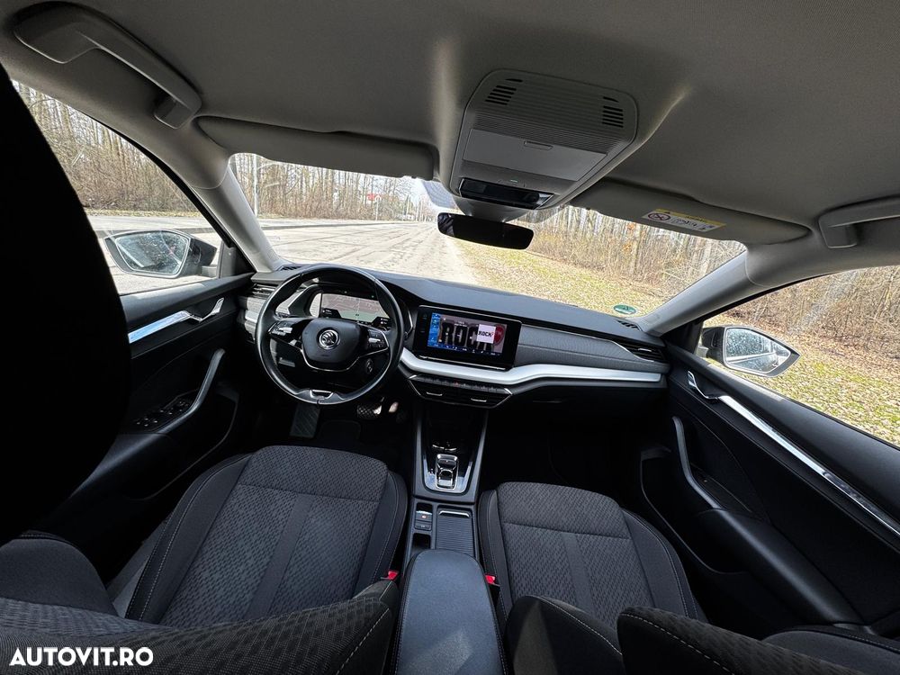 Skoda Octavia 2.0 TDI DSG Premium Edition - 16