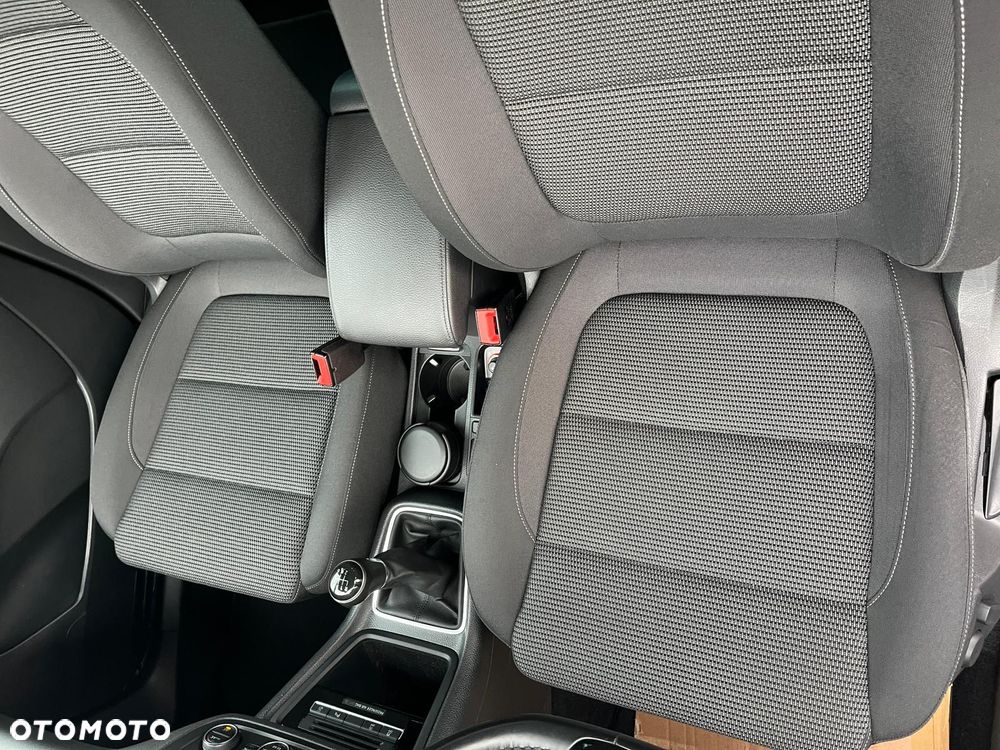 Volkswagen Sharan 2.0 TDI BMT Comfortline - 11