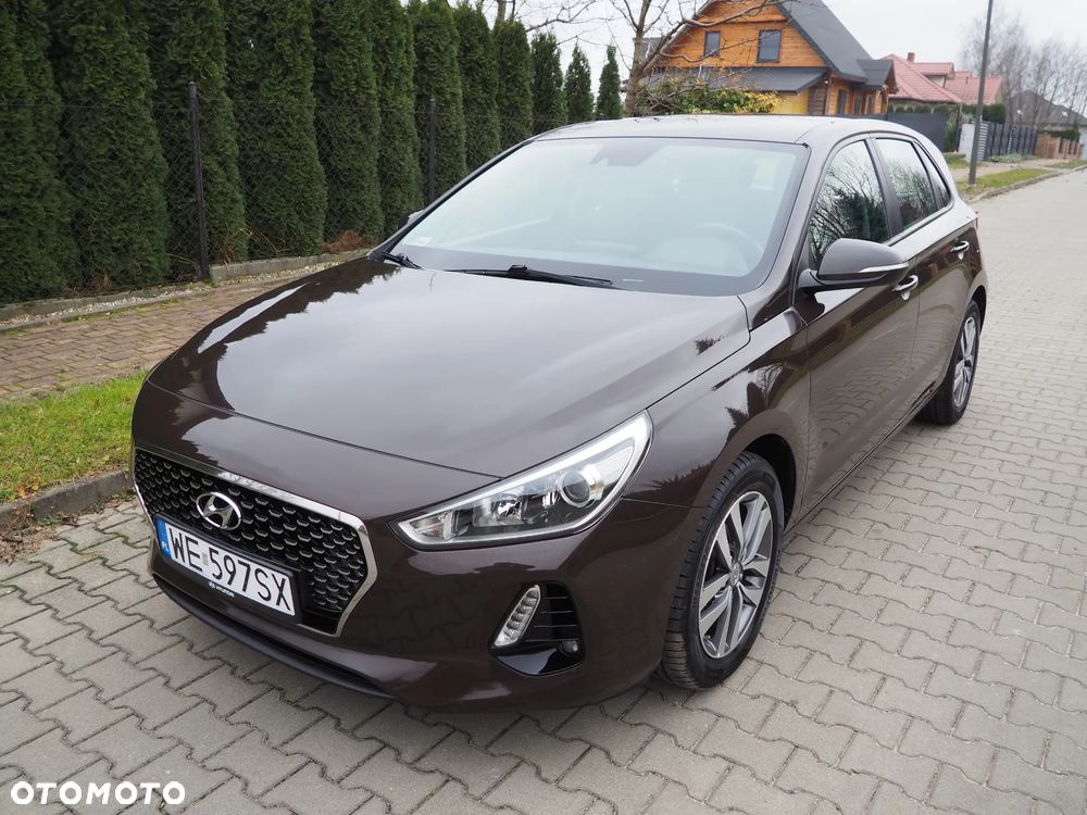 Hyundai i30 1.6 D Comfort - 10