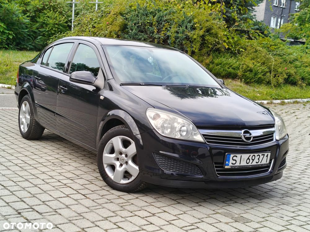 Opel Astra 1.6 Enjoy - 4