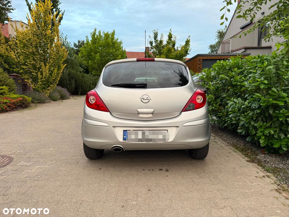 Opel Corsa 1.2 16V Graphite - 6
