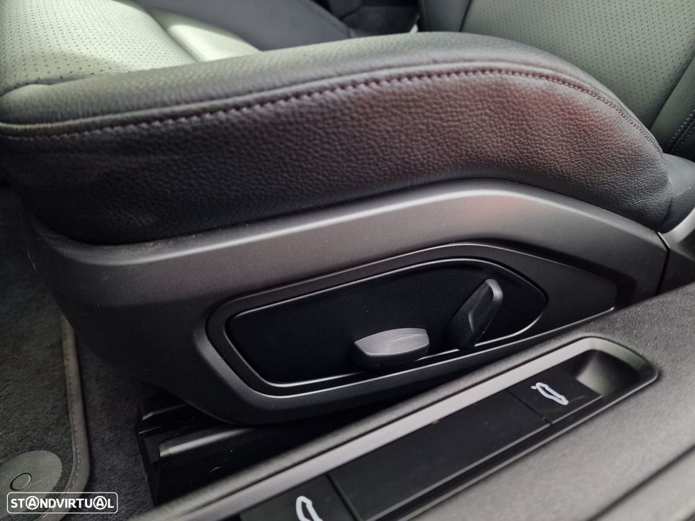 Porsche 911 Série F - 15