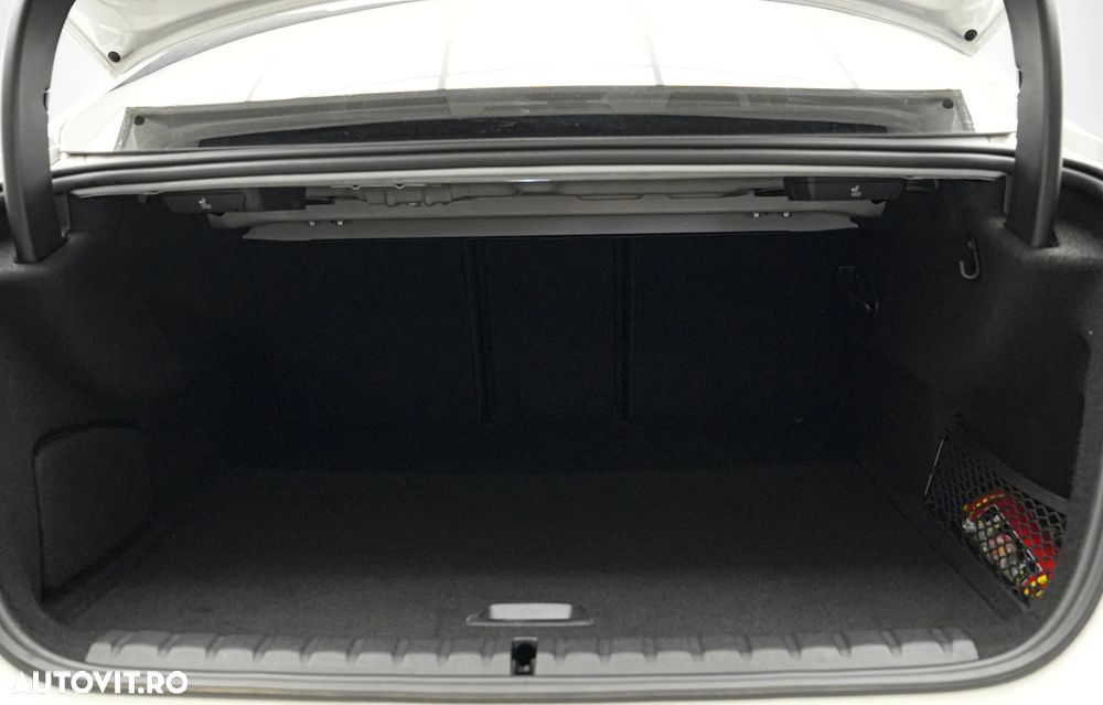 BMW Seria 2 218d Aut. Luxury Line - 27