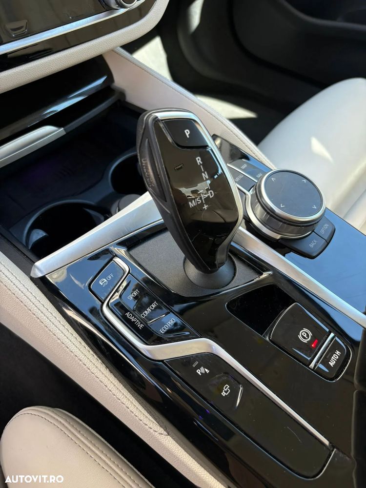 BMW Seria 5 540d xDrive AT MHEV - 22