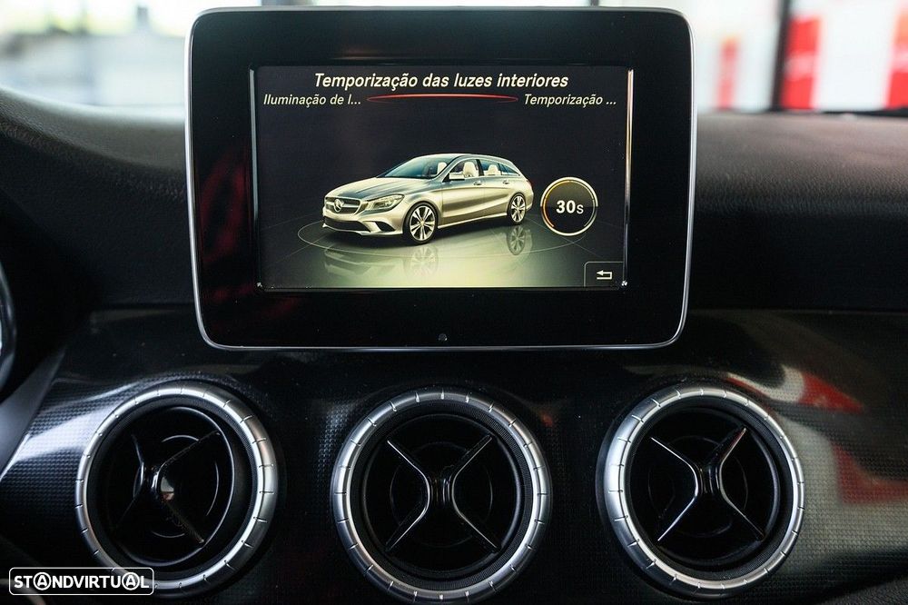 Mercedes-Benz CLA 180 d Shooting Brake Urban - 53