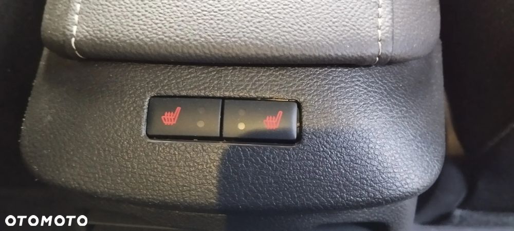 Ford Mondeo 2.0 TDCi Titanium - 21