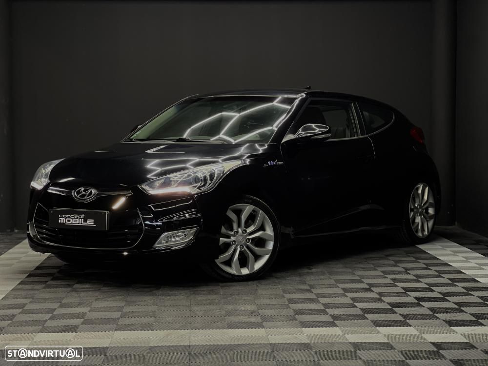 Hyundai Veloster - 1
