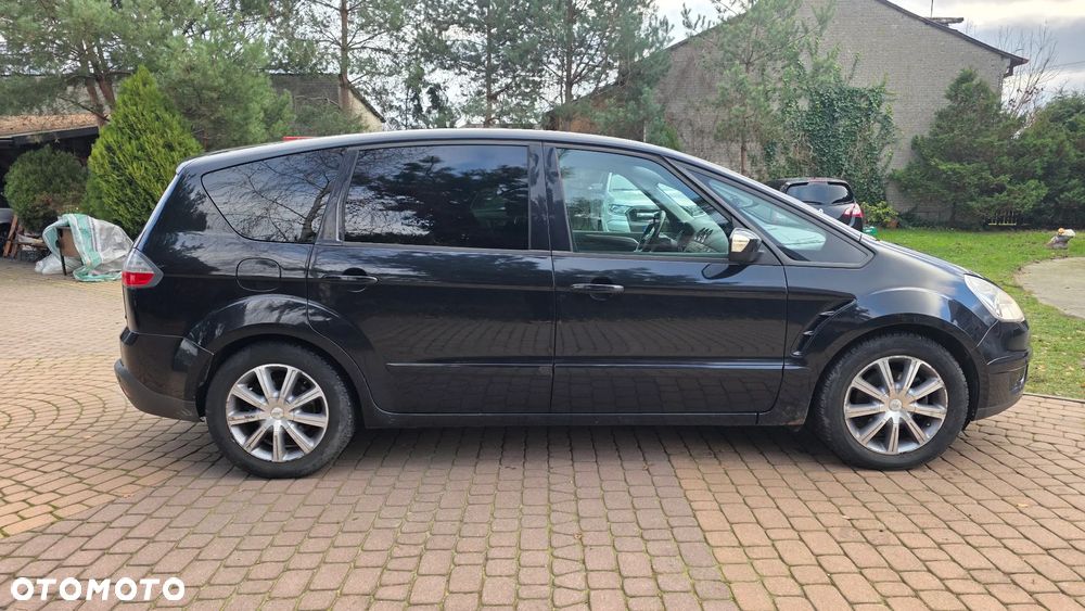 Ford S-Max - 15