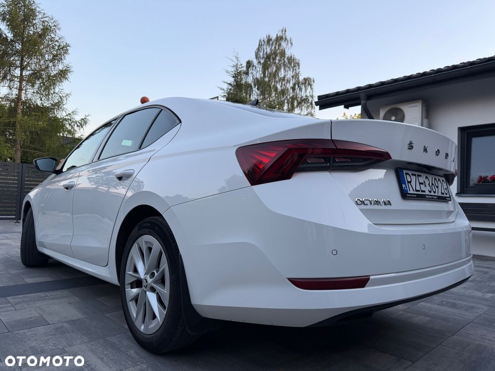 Skoda Octavia 1.5 TSI ACT Ambition - 6