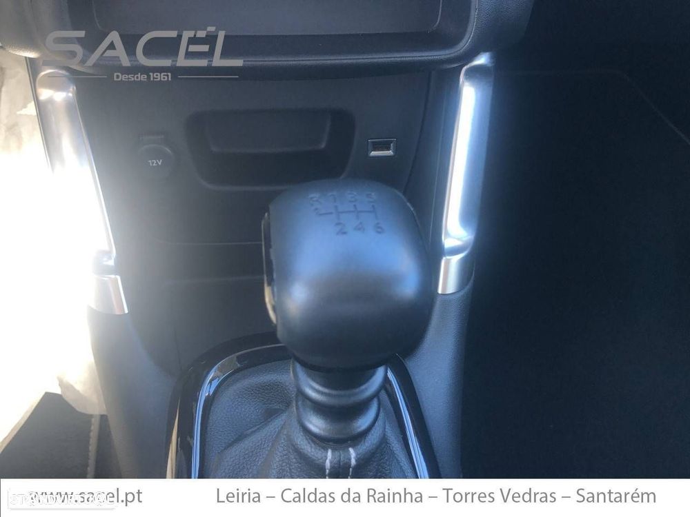 Citroën C3 Aircross 1.2 PureTech C-Series — fotografia 16