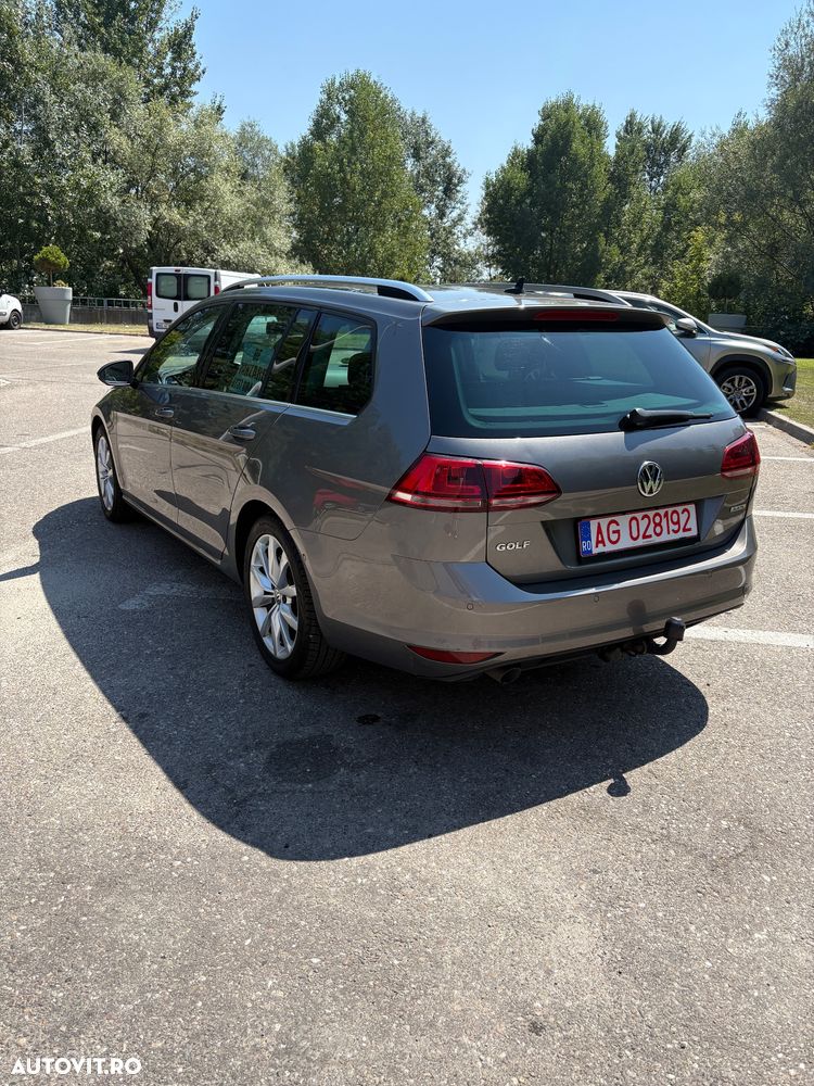 Volkswagen Golf - 3