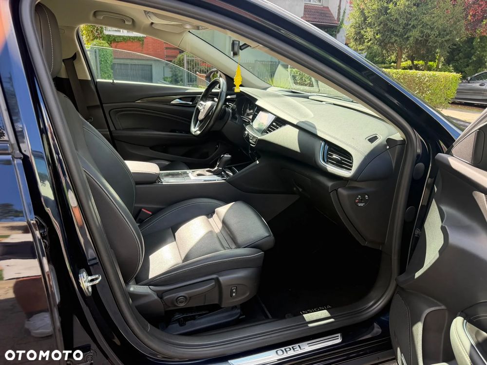 Opel Insignia 2.0 BiTurbo D 4x4 Automatik Ultimate Exclusive - 33