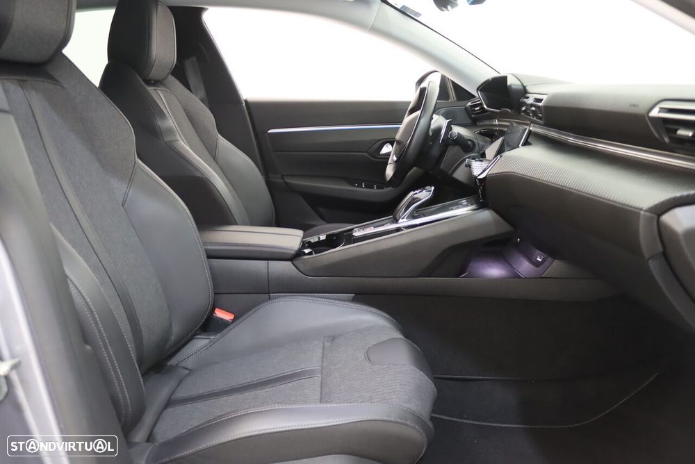Peugeot 508 1.6 Hybrid Allure e-EAT8 - 8