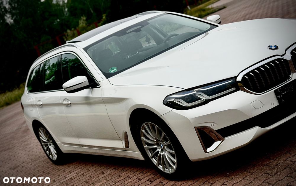BMW Seria 5 530d xDrive mHEV Luxury Line - 15