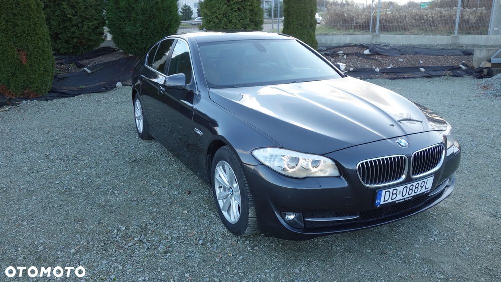 BMW Seria 5 520d Luxury Line - 3